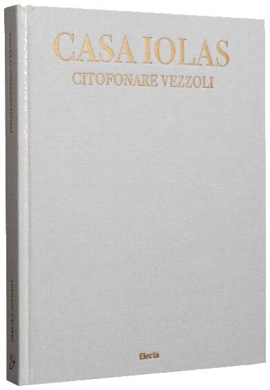 Casa Iolas. Citofonare Vezzoli