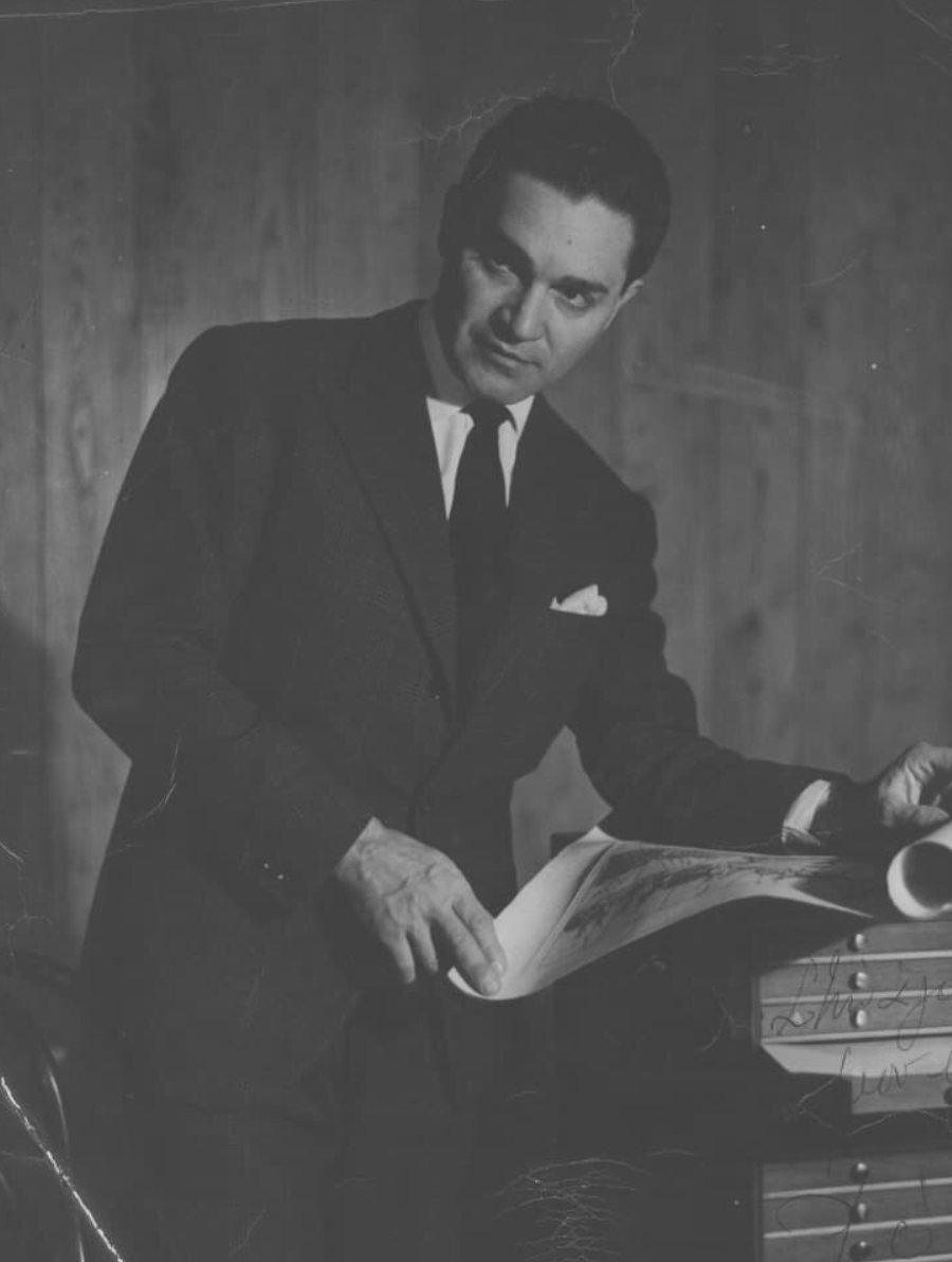 Alexander Iolas